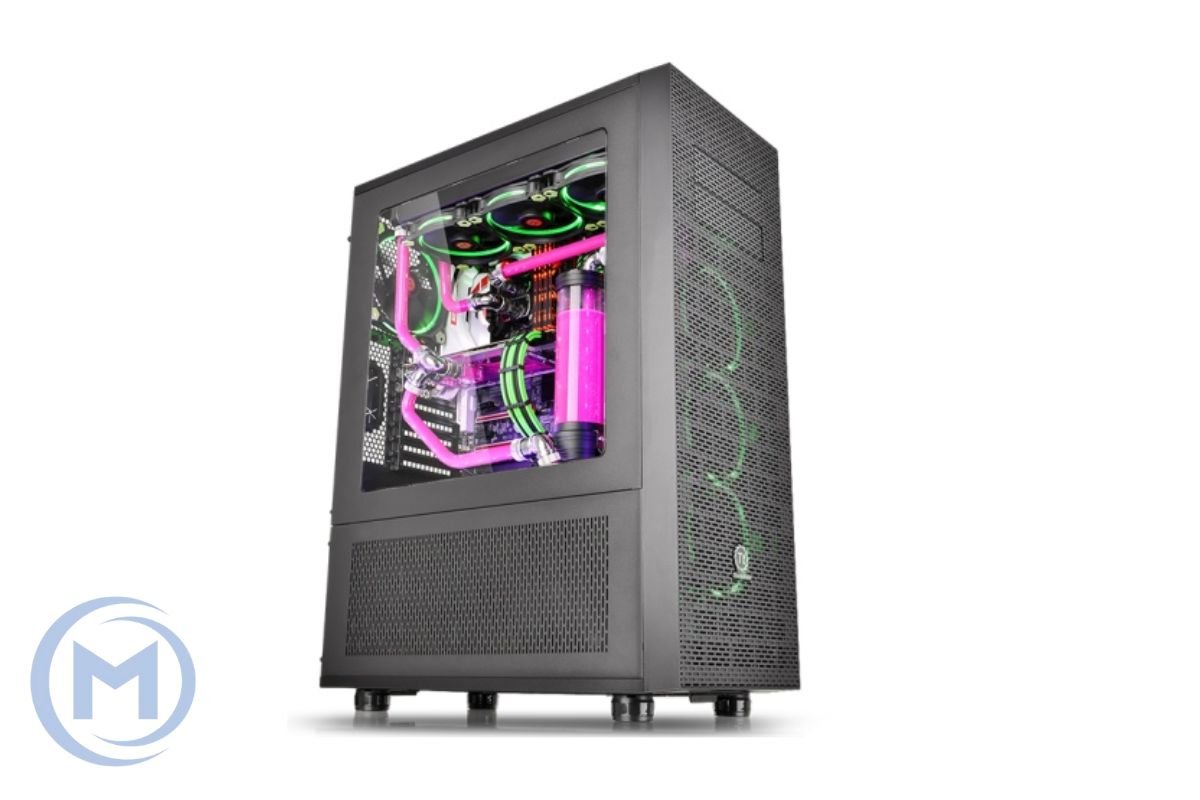 Корпус Thermaltake Core X71 TG, CA-1F8-00M1WN-02, ATX/Micro-ATX/Mini-ITX, USB 3.0x2+2.0x2, HDAudiox1, Куллер 3*140мм LEDBlue, Высота CPU куллера до 180мм, VGA до 420мм, 511*250*677мм, Без Б/П, Чёрный